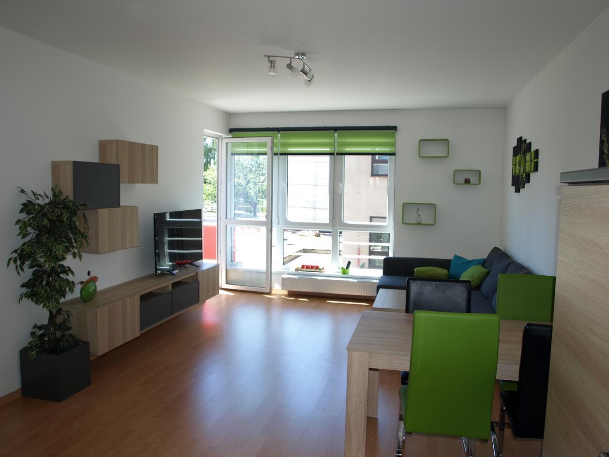 Apartman Self Check In/Out Vrchlabí Buitenkant foto