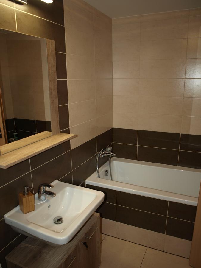 Apartman Self Check In/Out Vrchlabí Buitenkant foto